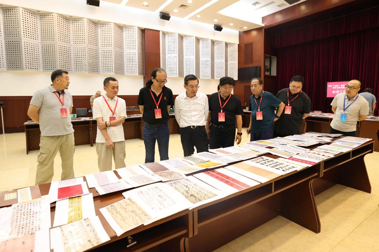 第四届“风雨同舟”民革全国书画作品展初评工作会议在京举行