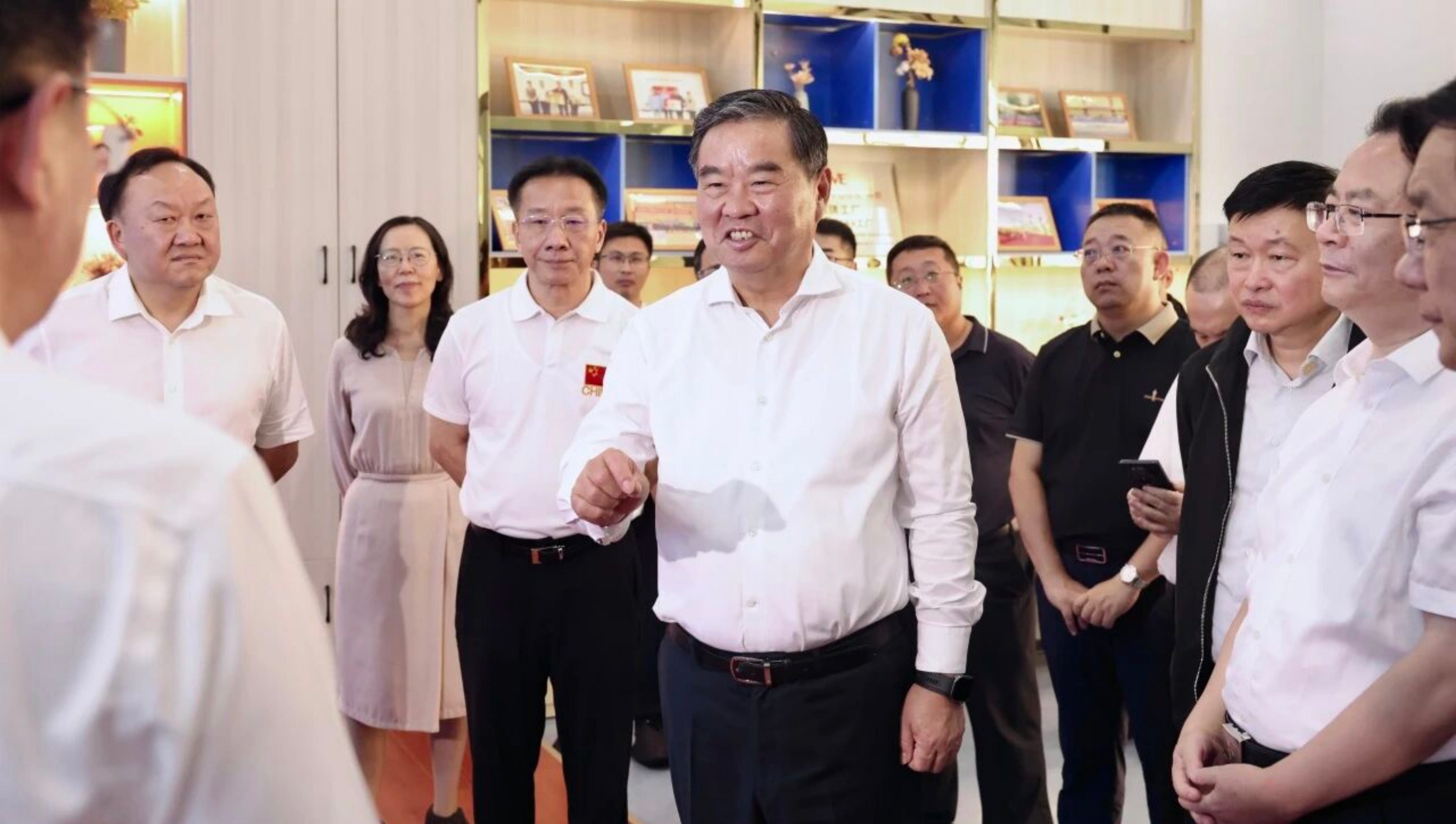 何报翔率队赴云南调研 聚焦高载能产业有序西移